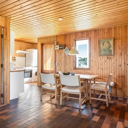 度假居 Gunborg - 800m From The Sea By Interhome *